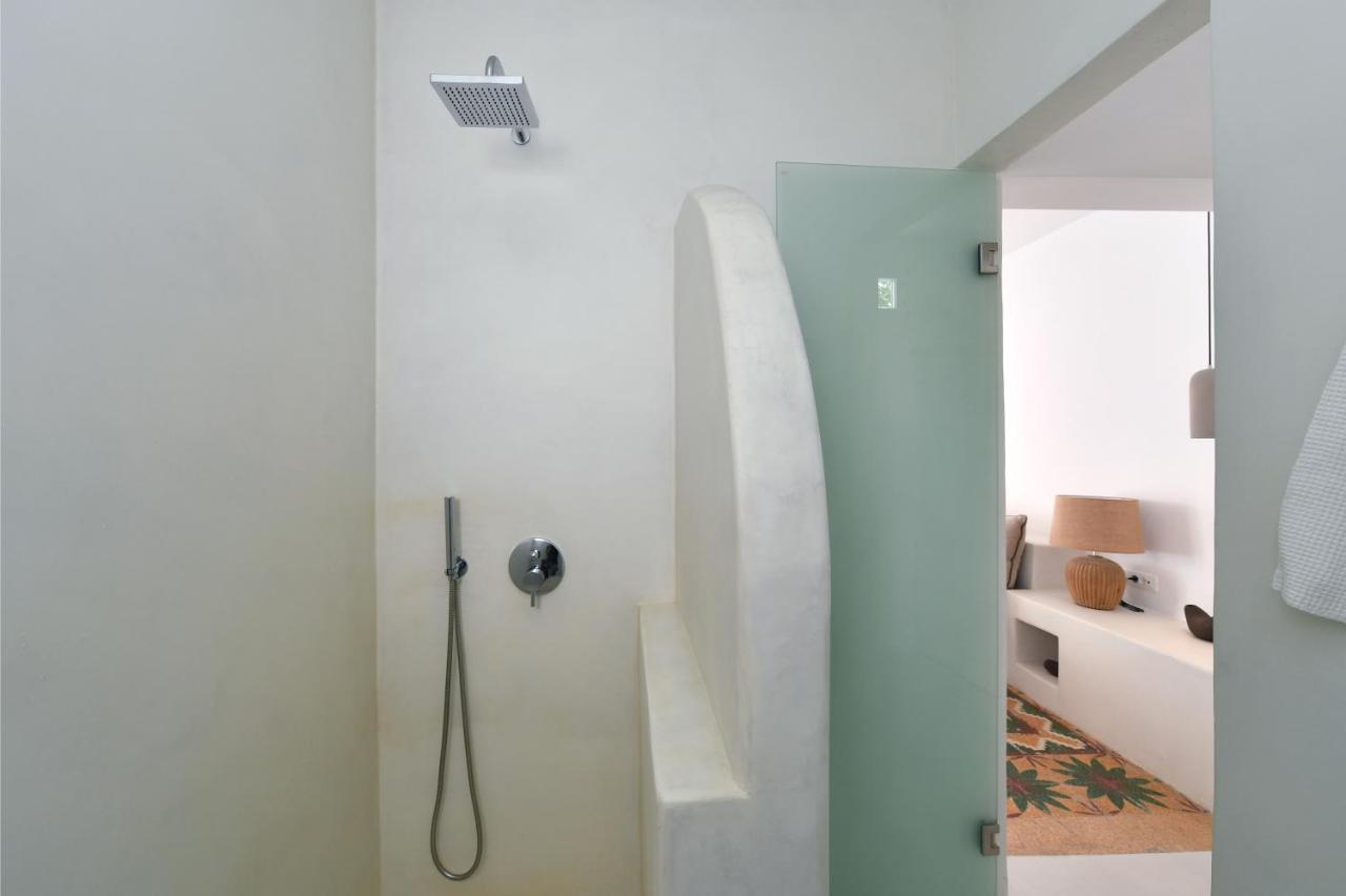 Villa Thiro Santorini Fira  Esterno foto